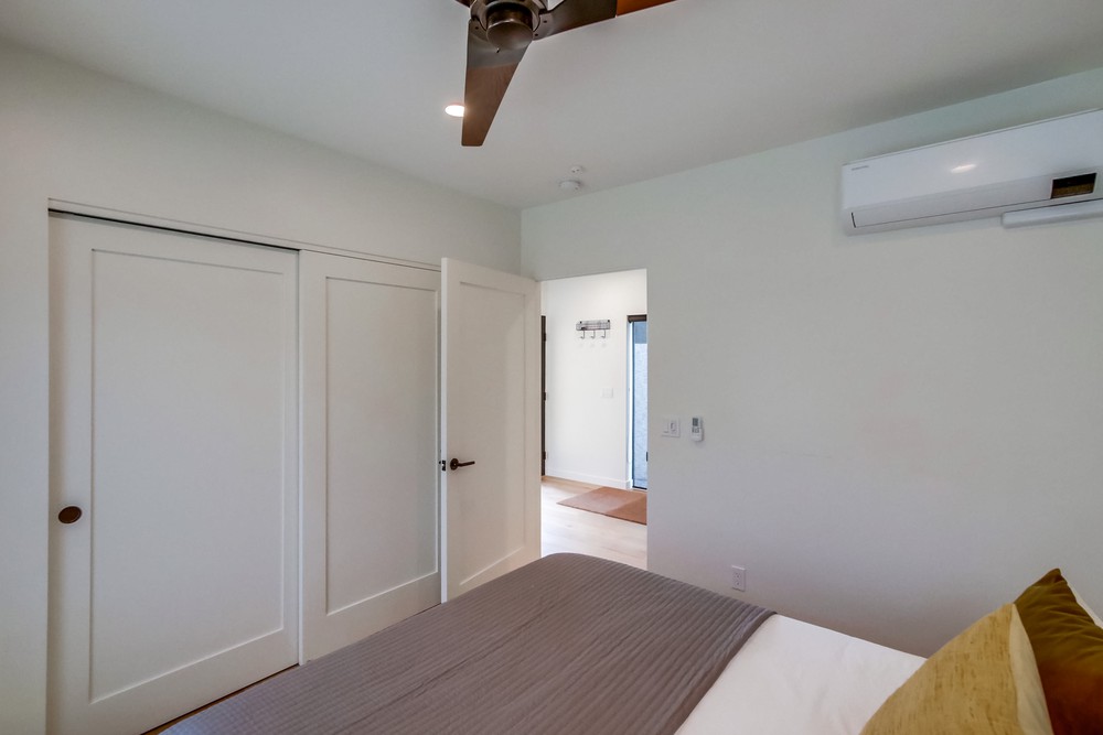 Virtual tour photo 34 of 59 for 3847 Sequoia St
