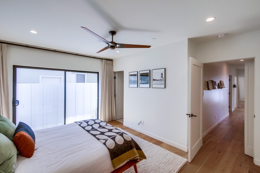 Virtual tour photo 37 of 59 for 3847 Sequoia St