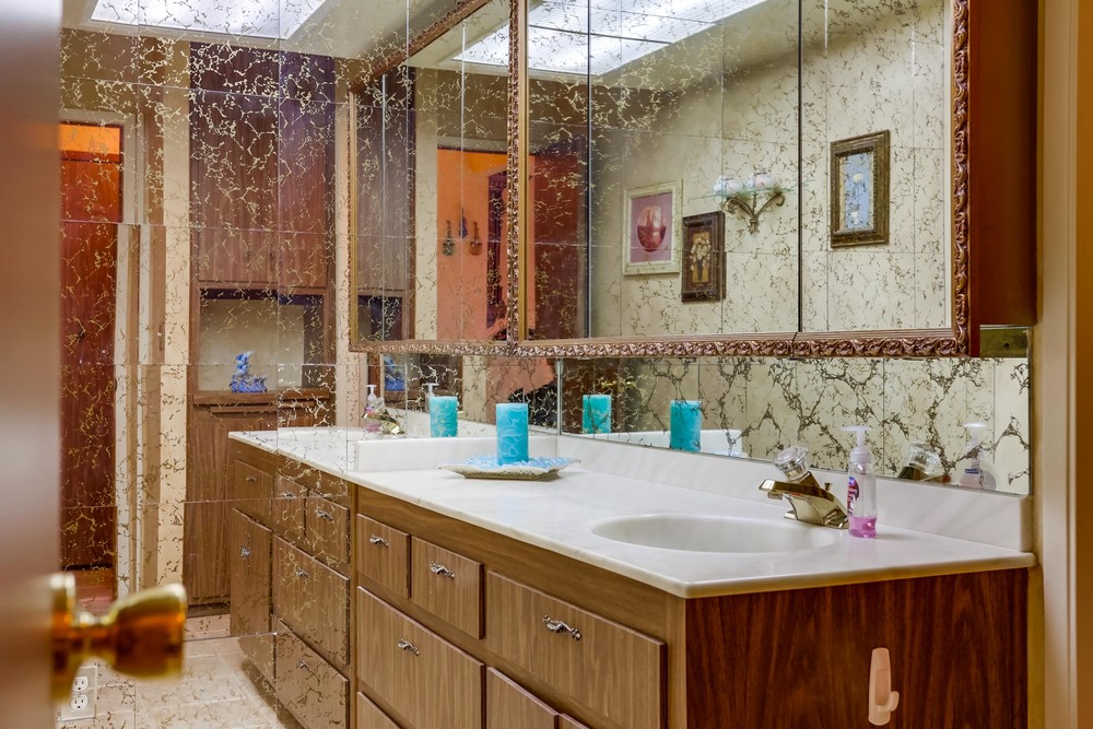 Virtual tour photo 20 of 33 for 3848 Boone St