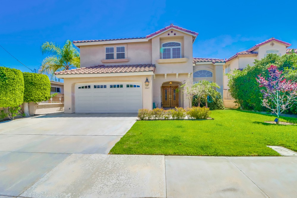 Virtual tour photo 1 of 65 for 3849 Chippewa Ct