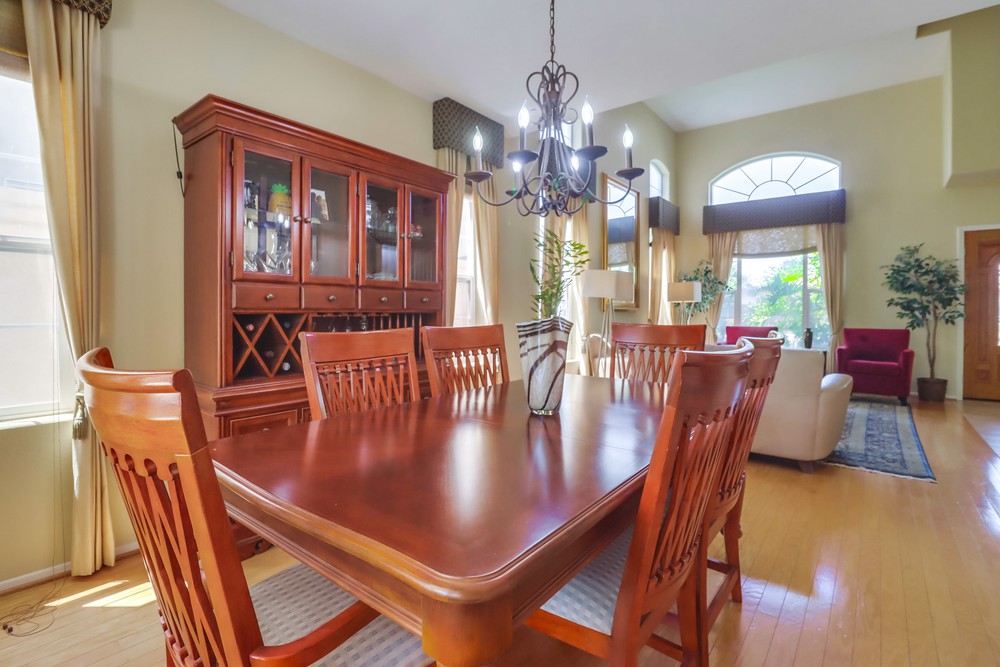 Virtual tour photo 16 of 65 for 3849 Chippewa Ct