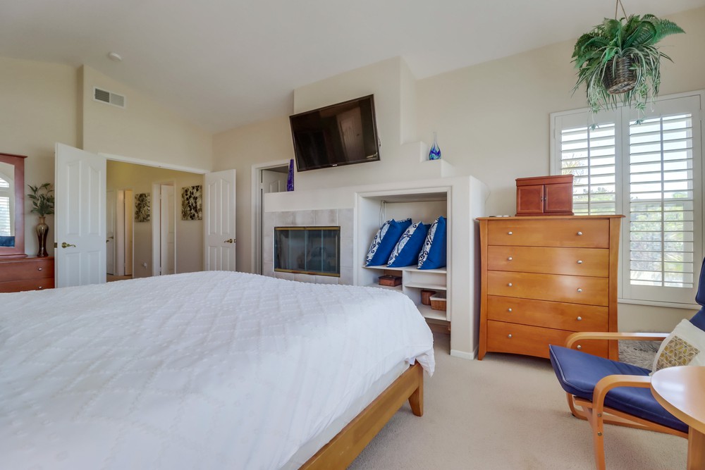 Virtual tour photo 36 of 65 for 3849 Chippewa Ct