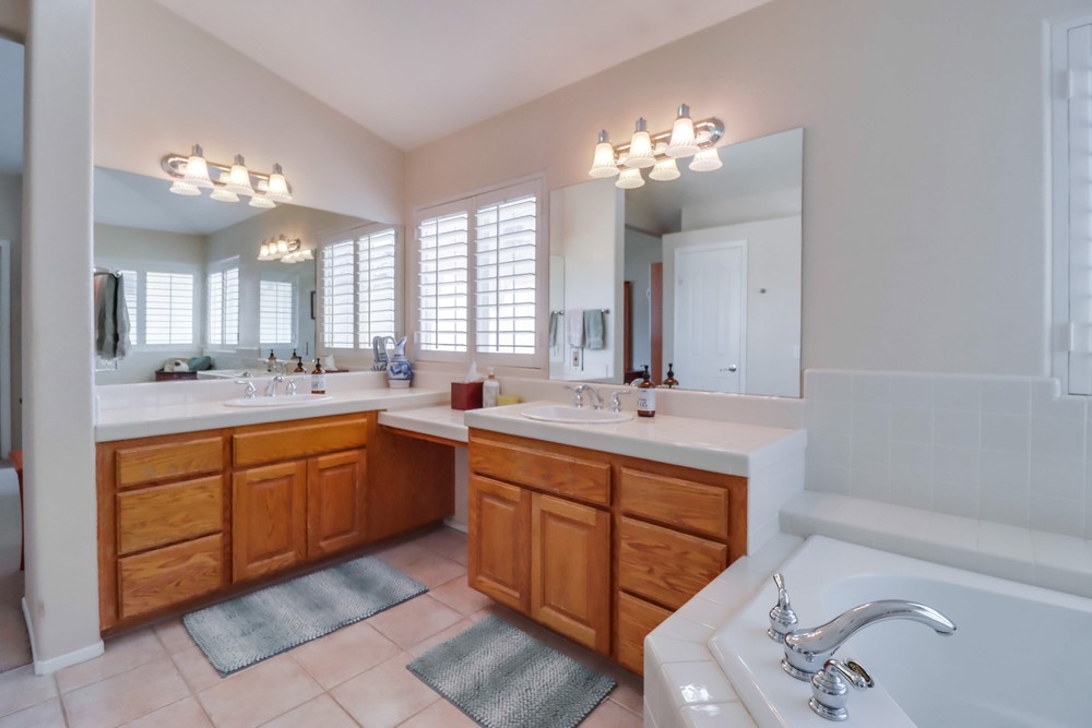 Virtual tour photo 39 of 65 for 3849 Chippewa Ct