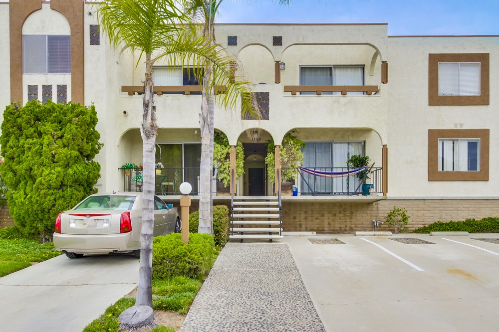 Virtual tour photo 3 of 24 for 3849 Shasta Street #4