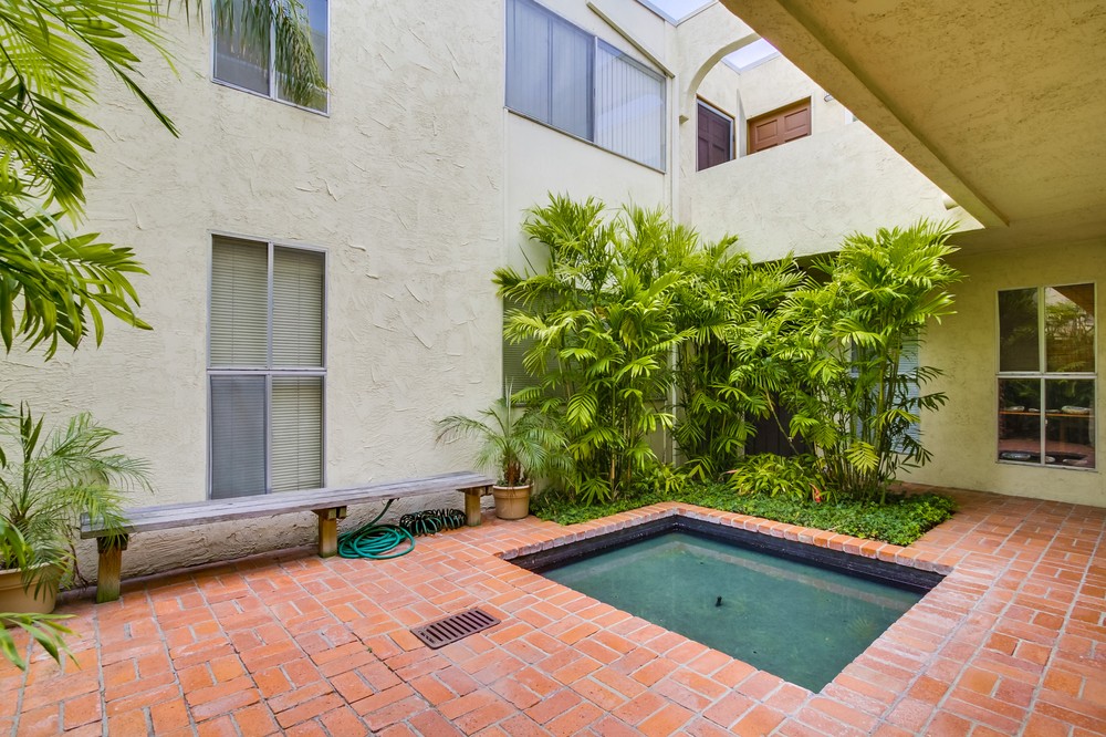 Virtual tour photo 23 of 24 for 3849 Shasta Street #4