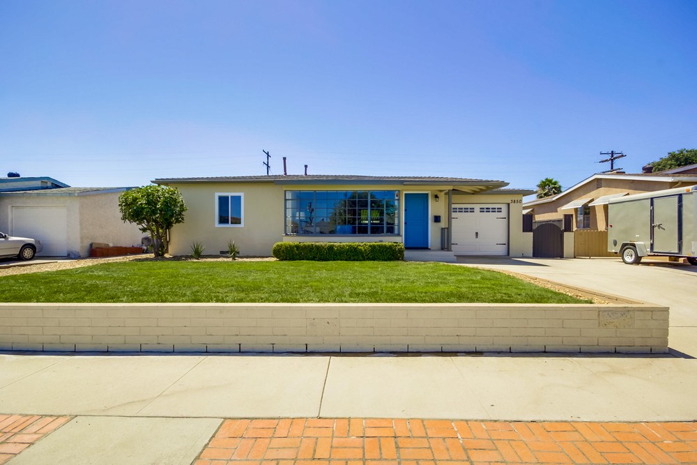 Virtual tour photo 1 of 42 for 3850 Loma Alta Dr