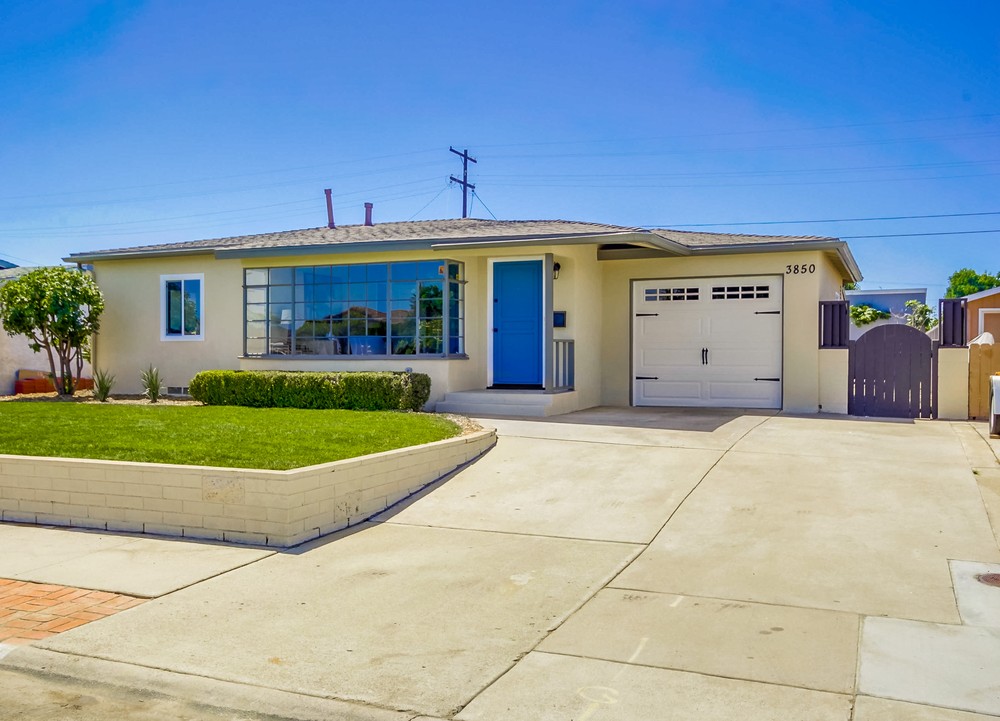 Virtual tour photo 6 of 42 for 3850 Loma Alta Dr