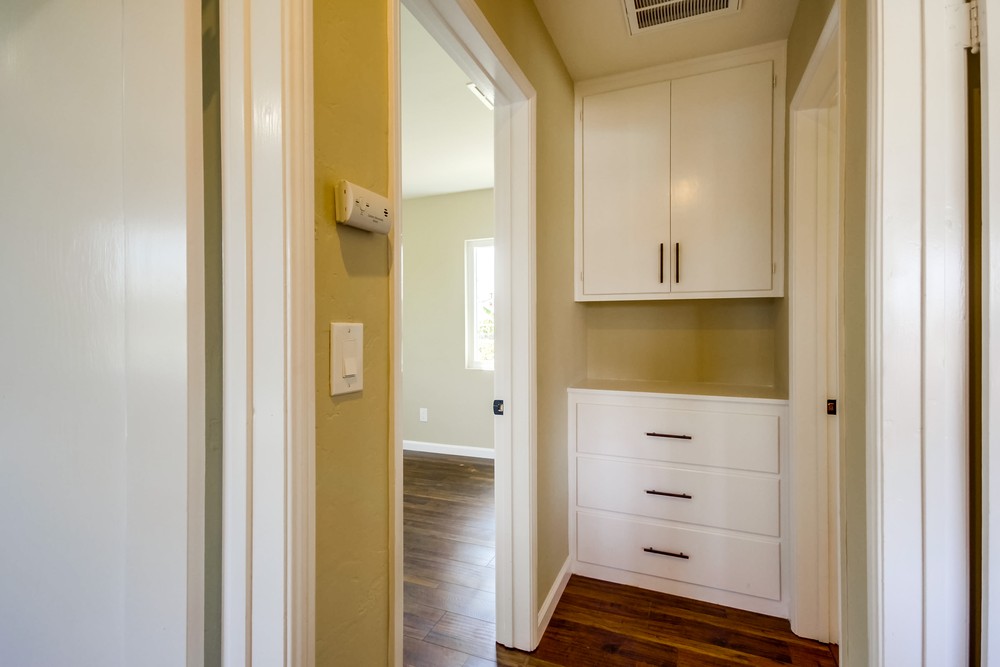 Virtual tour photo 24 of 42 for 3850 Loma Alta Dr