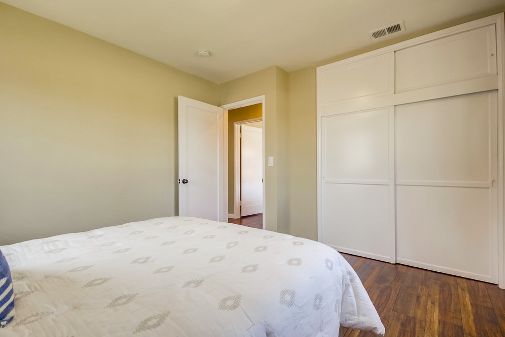 Virtual tour photo 28 of 42 for 3850 Loma Alta Dr