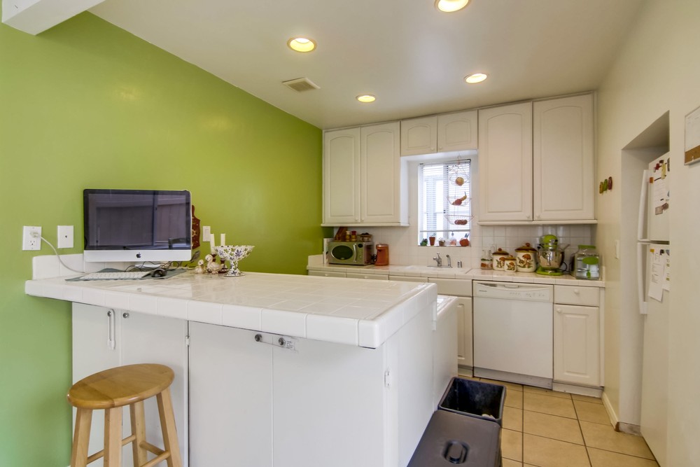 Virtual tour photo 19 of 60 for 3851 Kendall St