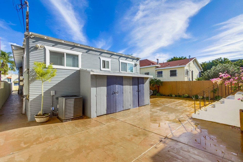 Virtual tour photo 25 of 32 for 3852 1st Ave
