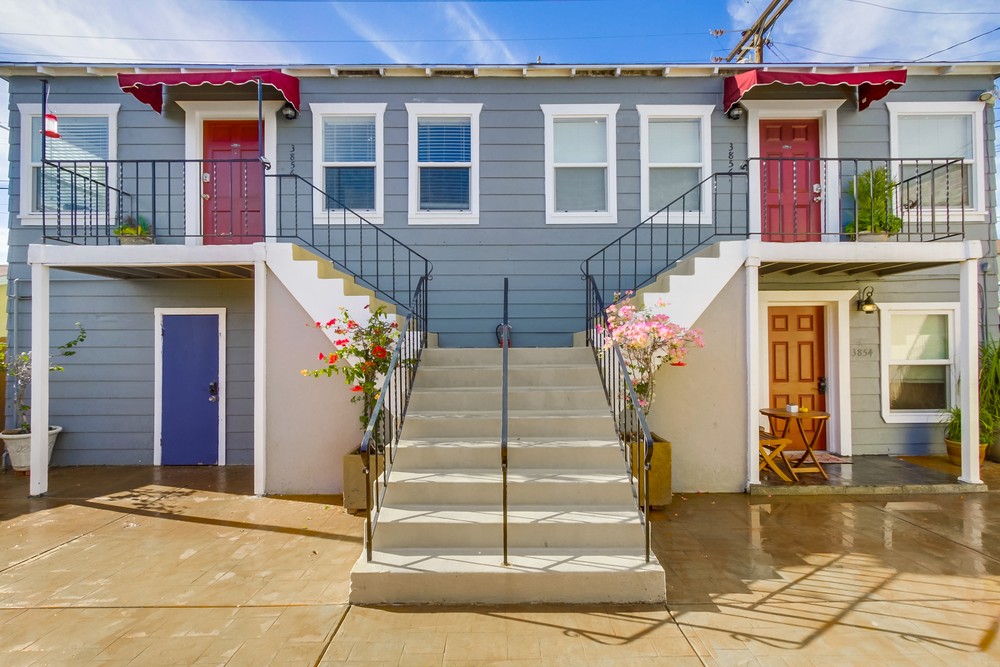 Virtual tour photo 32 of 32 for 3852 1st Ave