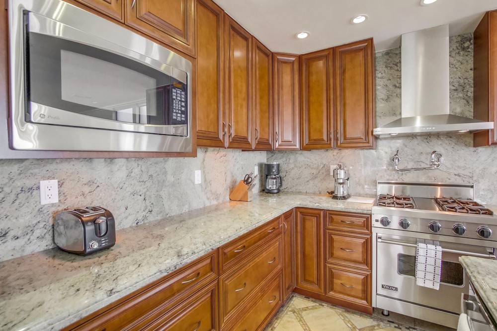 Virtual tour photo 18 of 80 for 3855 Bayside Ln