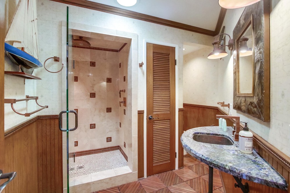 Virtual tour photo 25 of 80 for 3855 Bayside Ln