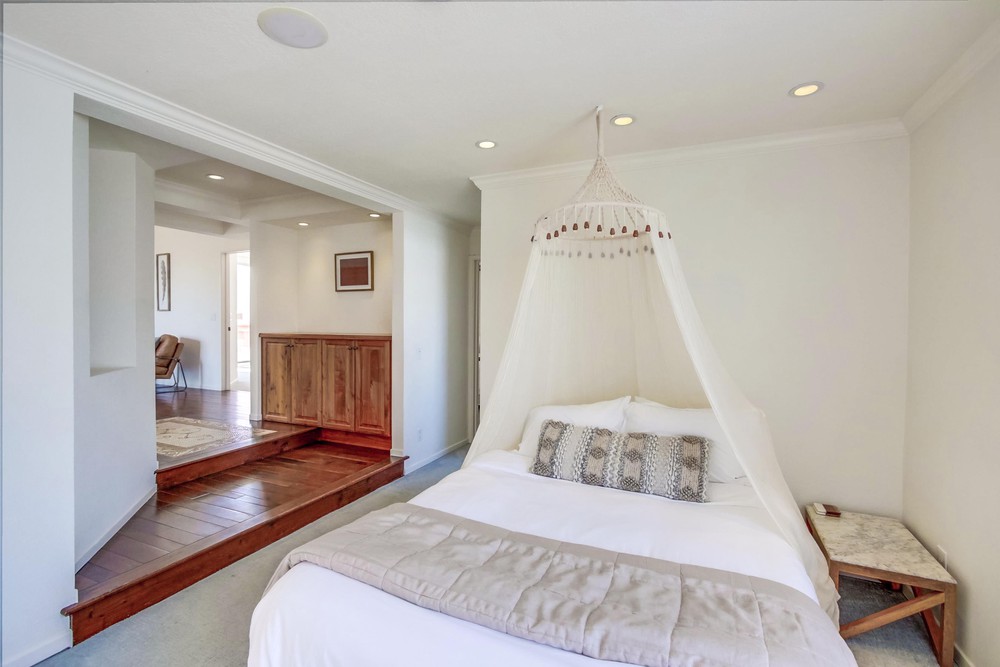 Virtual tour photo 50 of 80 for 3855 Bayside Ln