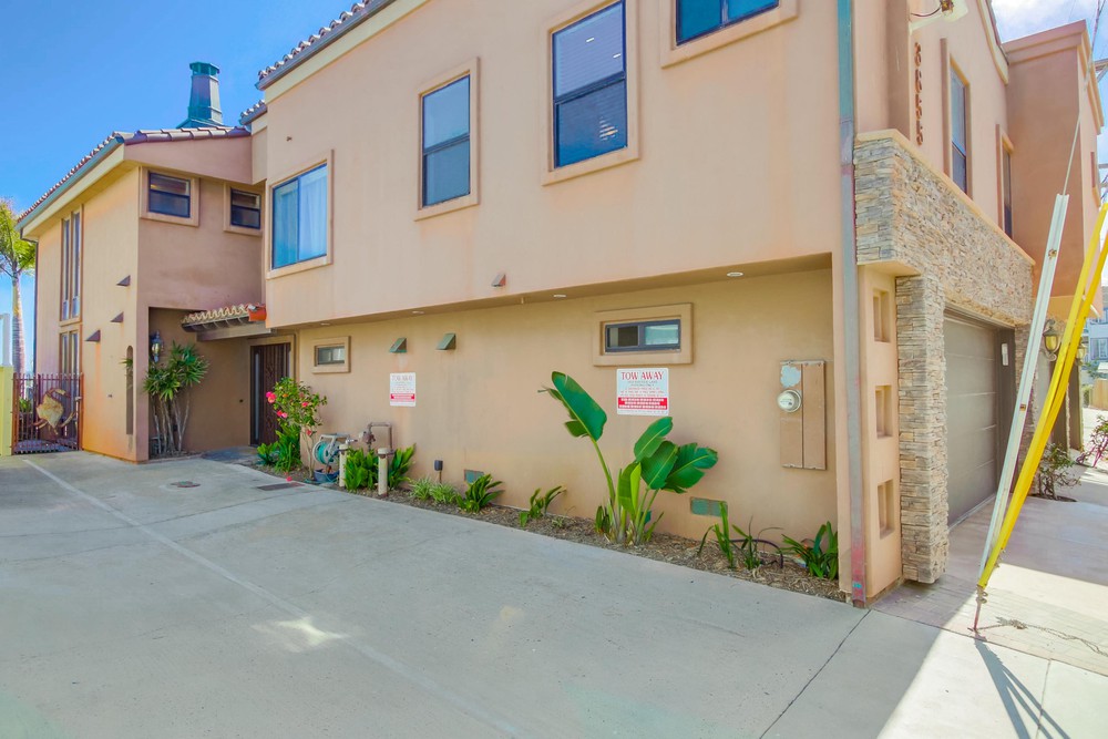 Virtual tour photo 79 of 80 for 3855 Bayside Ln