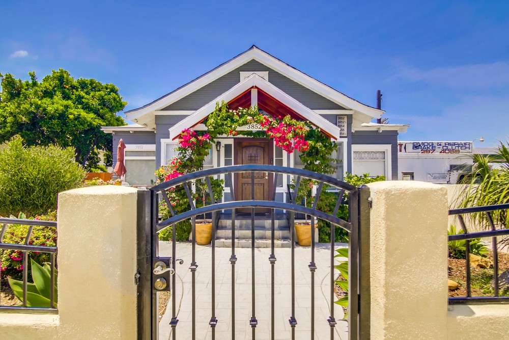 Virtual tour photo 1 of 45 for 3856 1/2 1st Ave