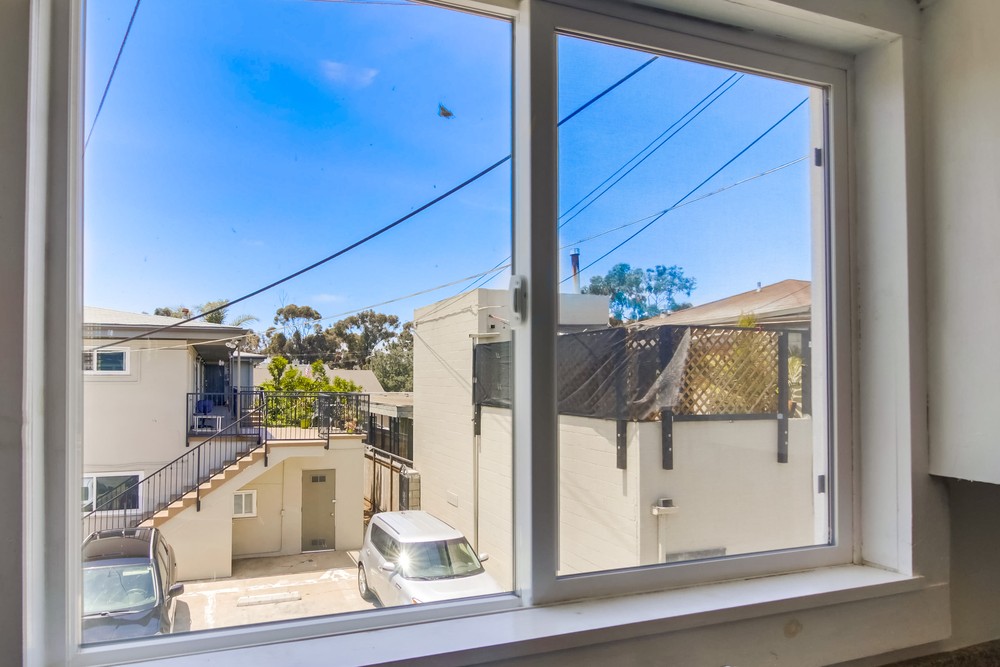 Virtual tour photo 21 of 45 for 3856 1/2 1st Ave