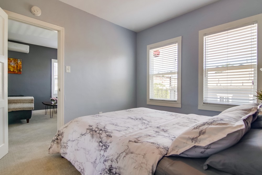 Virtual tour photo 25 of 45 for 3856 1/2 1st Ave
