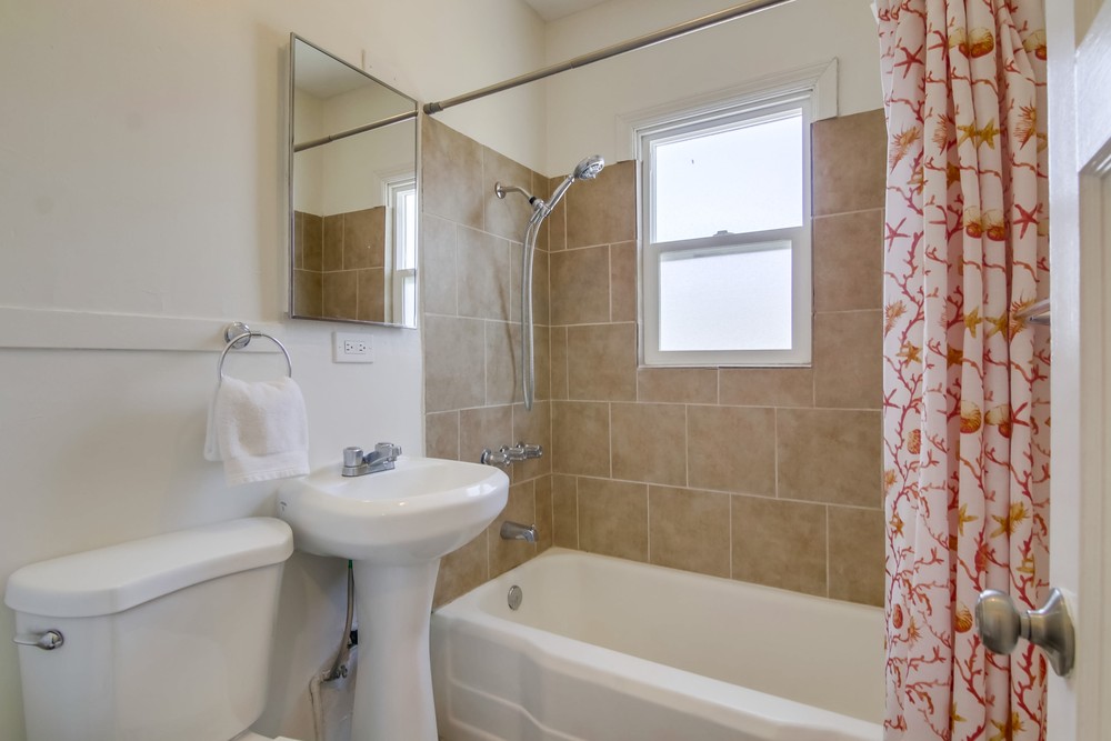 Virtual tour photo 29 of 45 for 3856 1/2 1st Ave