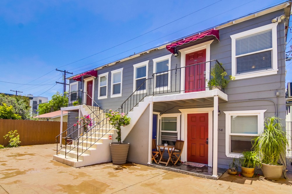 Virtual tour photo 36 of 45 for 3856 1/2 1st Ave
