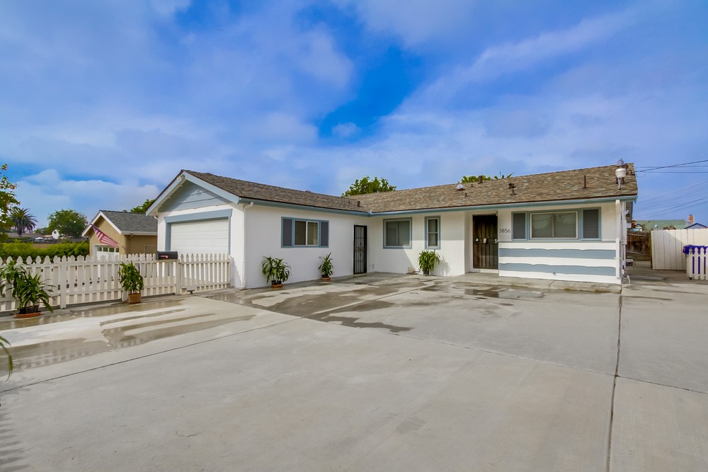 Virtual tour photo 3 of 43 for 3856 Auburndale St