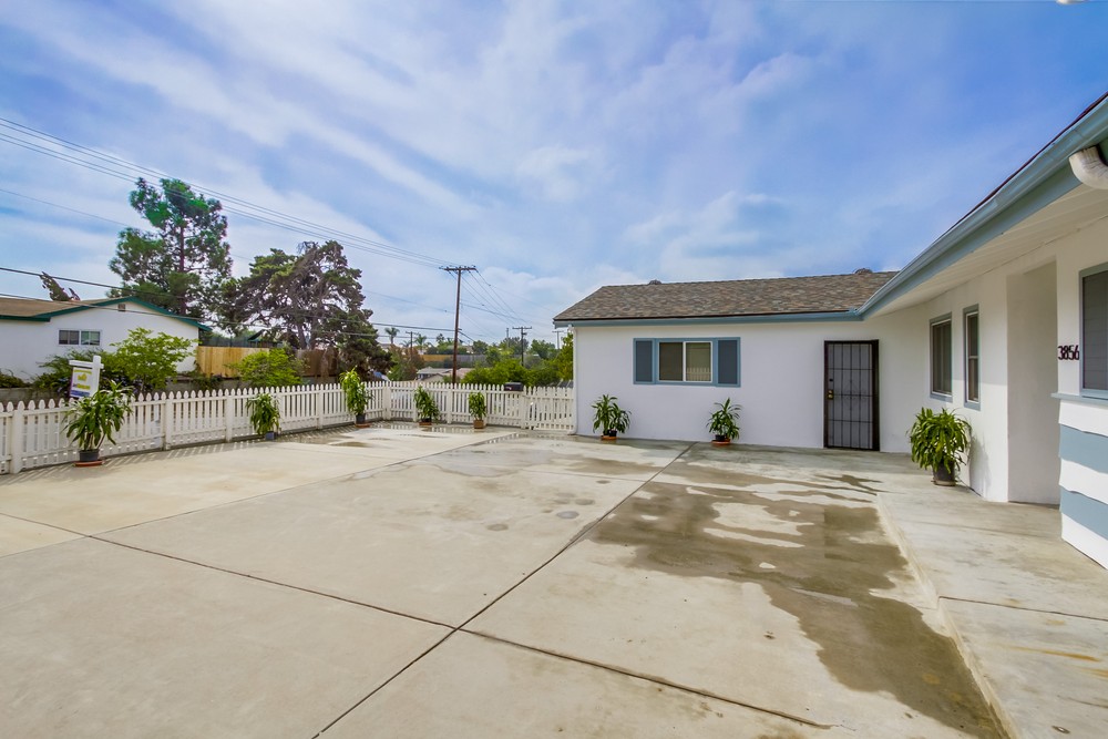 Virtual tour photo 6 of 43 for 3856 Auburndale St