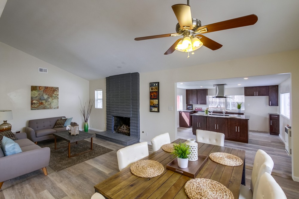 Virtual tour photo 8 of 43 for 3856 Auburndale St