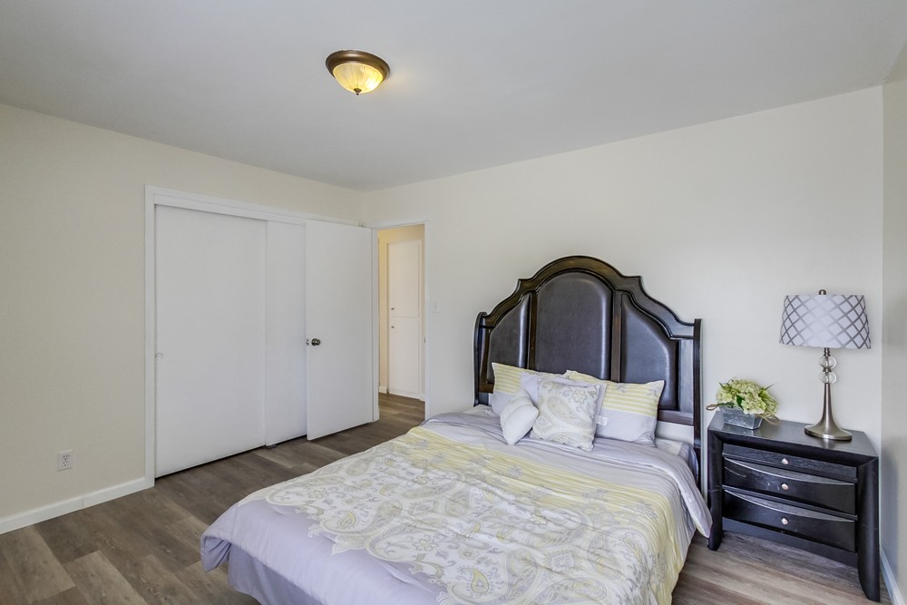 Virtual tour photo 24 of 43 for 3856 Auburndale St