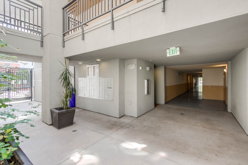 Virtual tour photo 5 of 32 for 3857 Pell Pl
