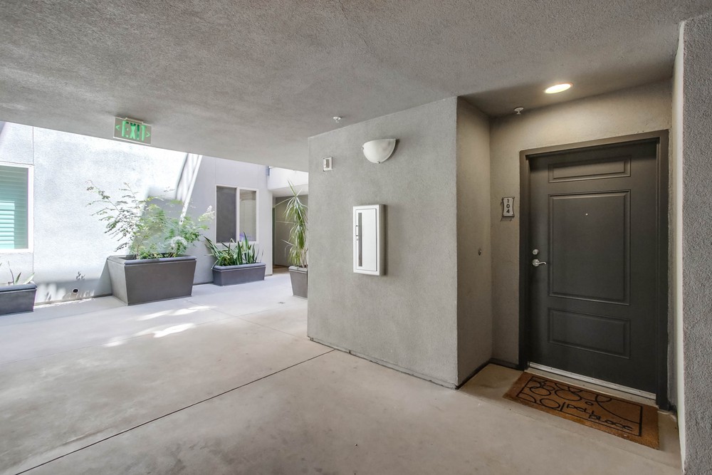 Virtual tour photo 6 of 32 for 3857 Pell Pl