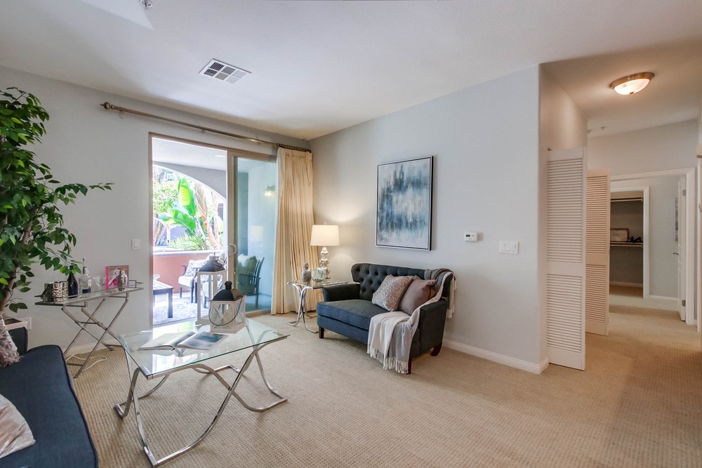 Virtual tour photo 9 of 32 for 3857 Pell Pl