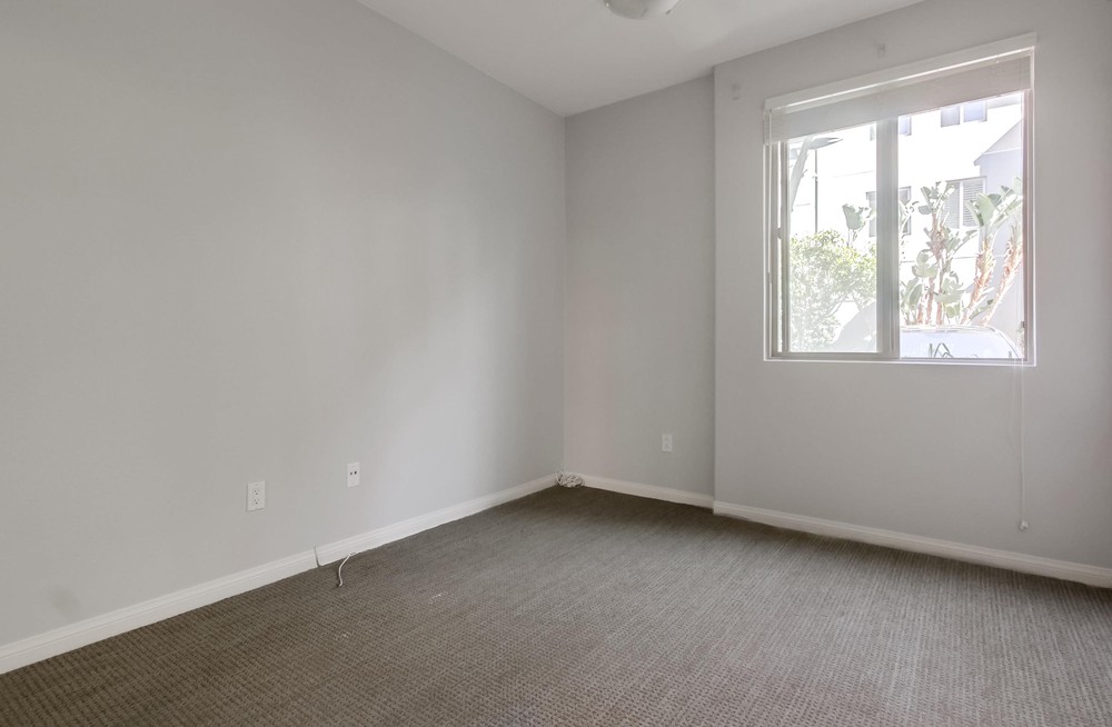 Virtual tour photo 21 of 30 for 3857 Pell Pl