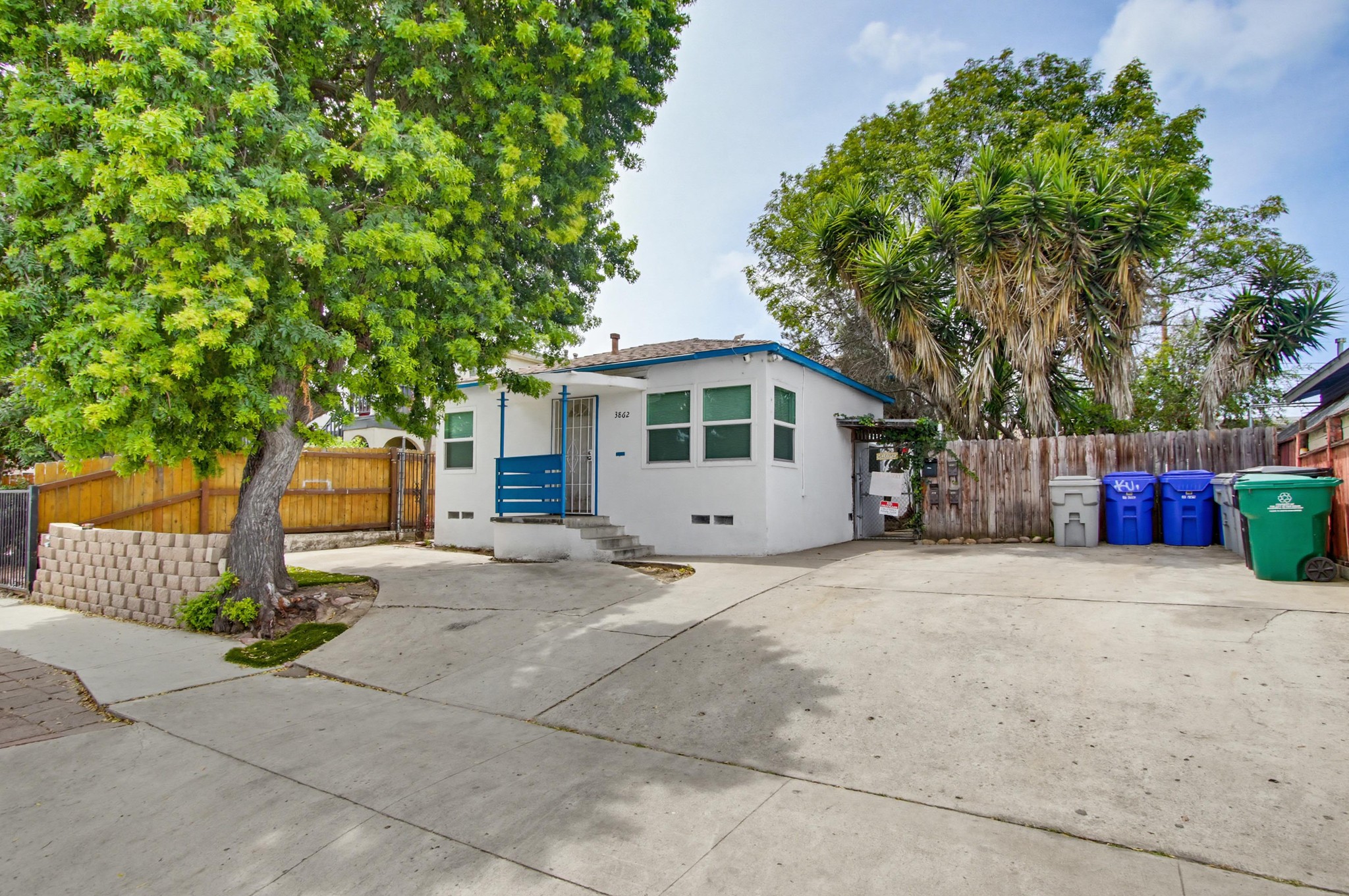Virtual tour photo 1 of 21 for 3860 45th St
