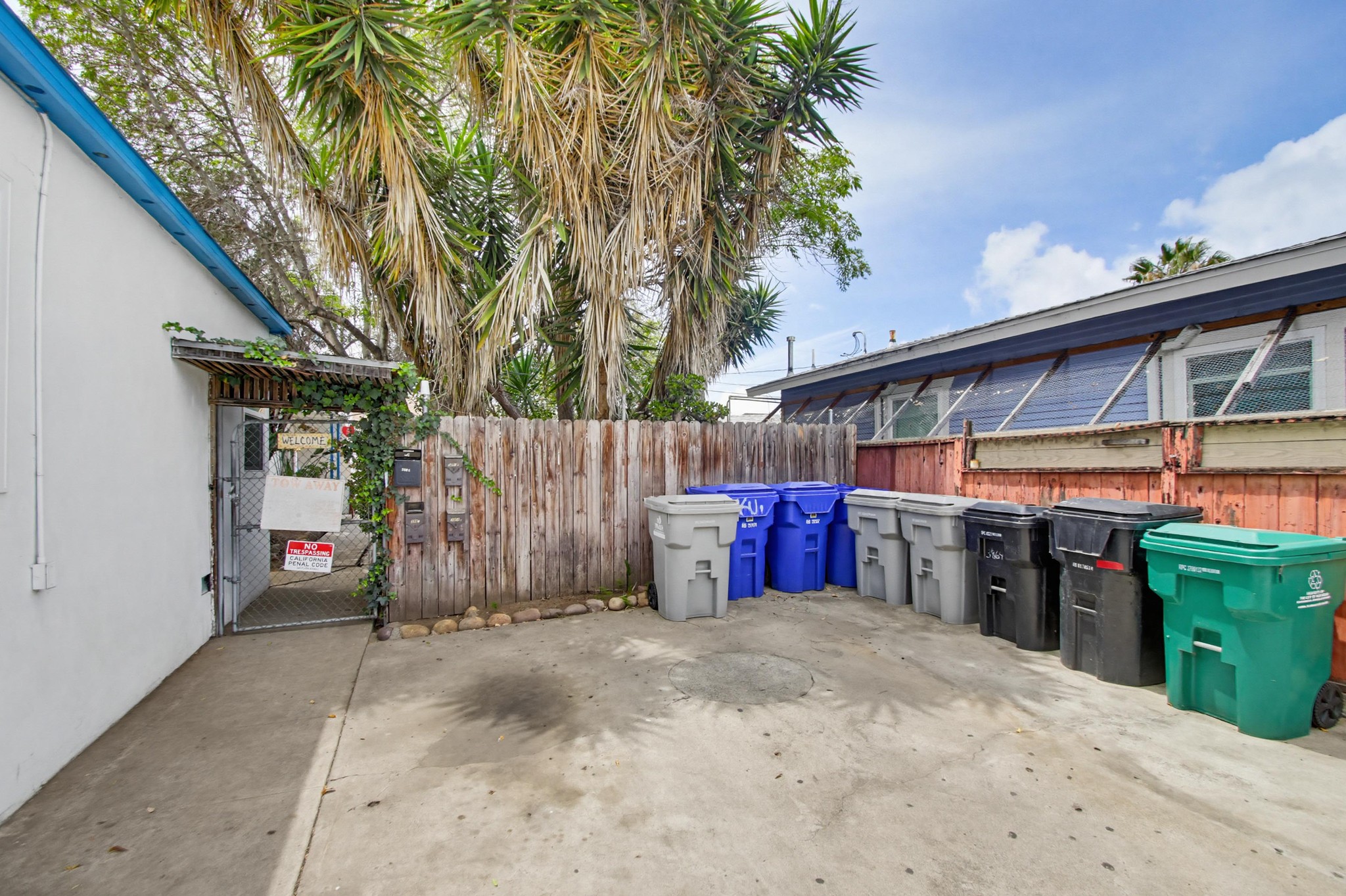 Virtual tour photo 4 of 21 for 3860 45th St
