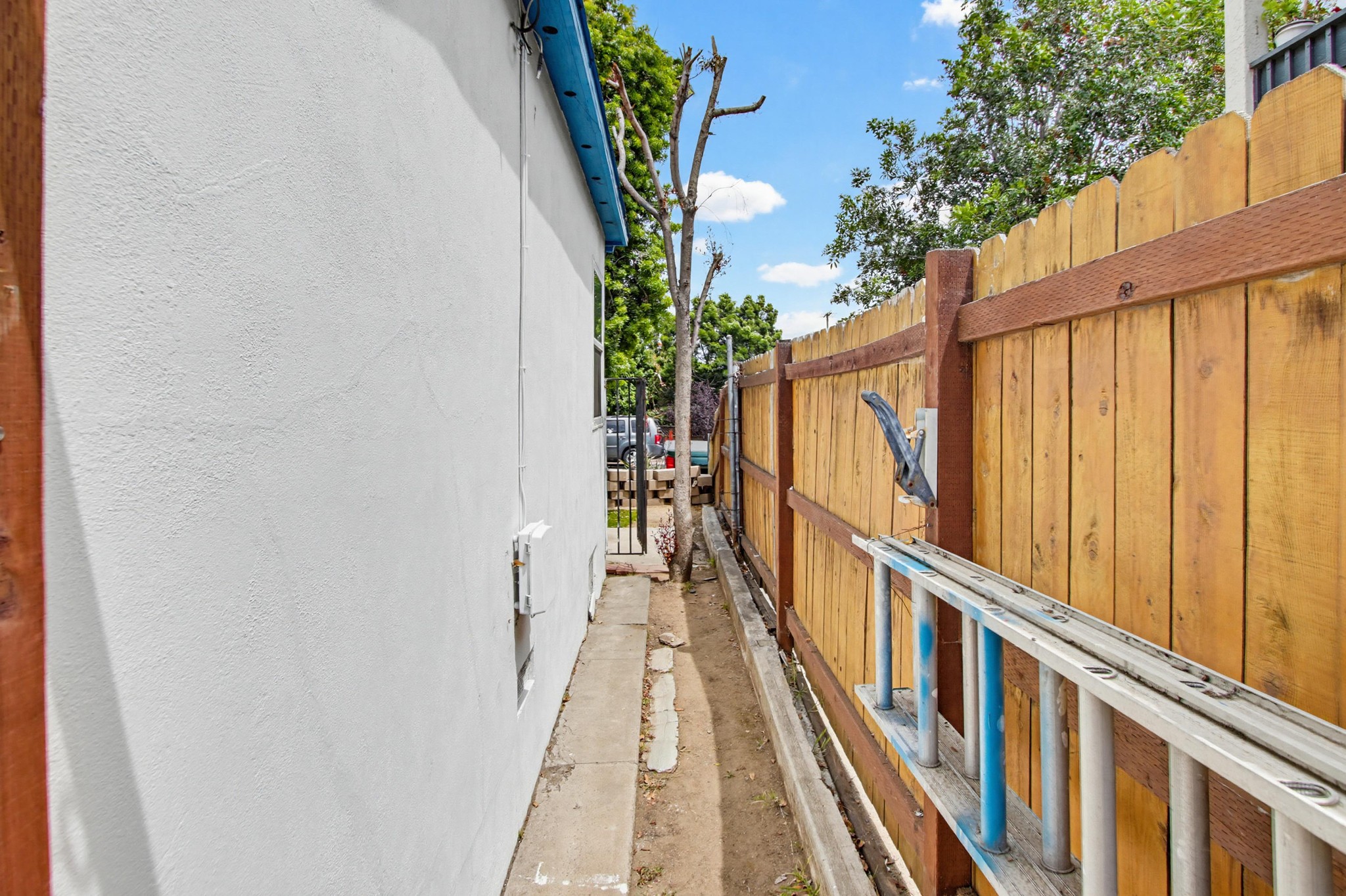 Virtual tour photo 8 of 21 for 3860 45th St