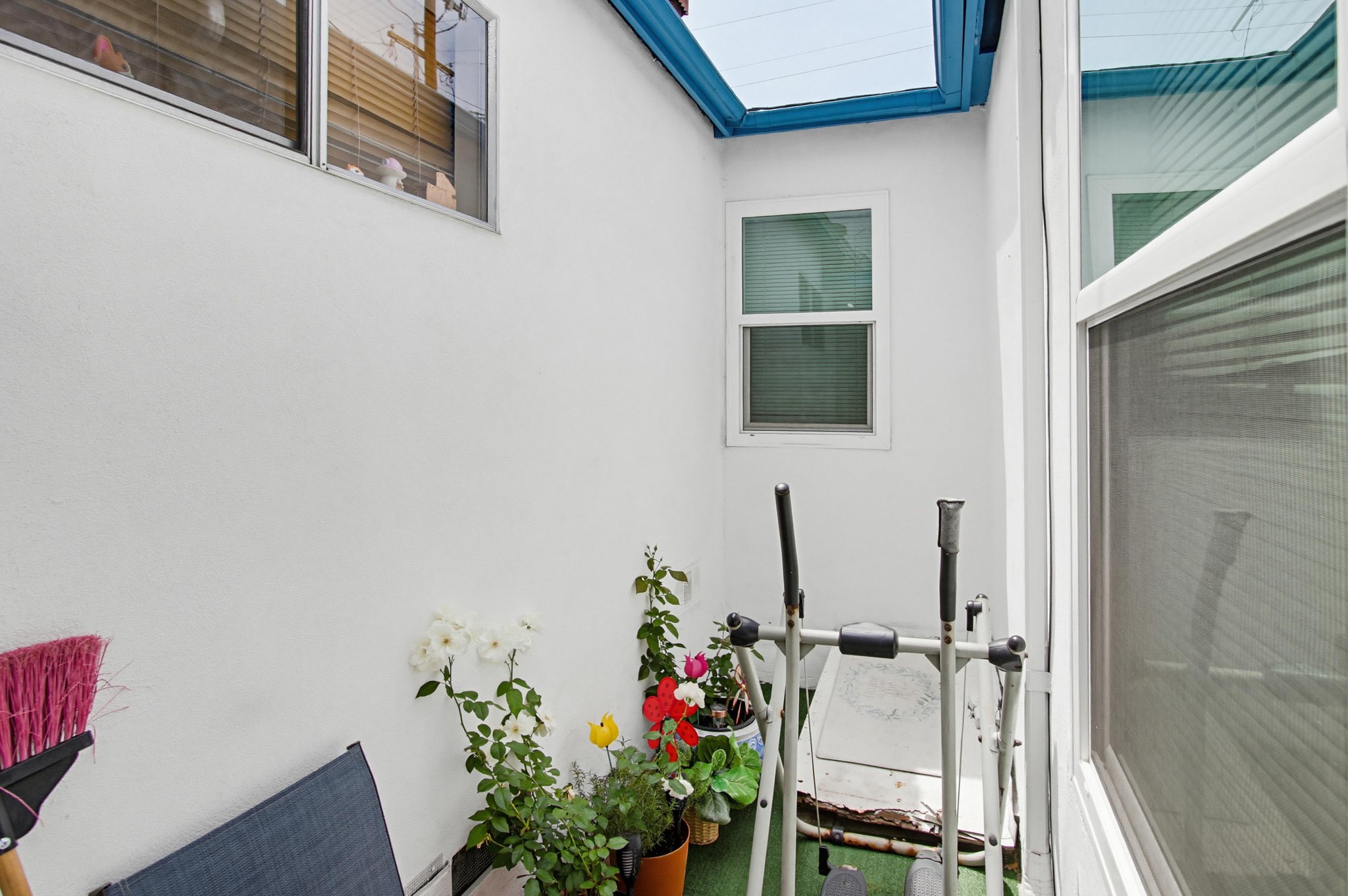 Virtual tour photo 17 of 21 for 3860 45th St