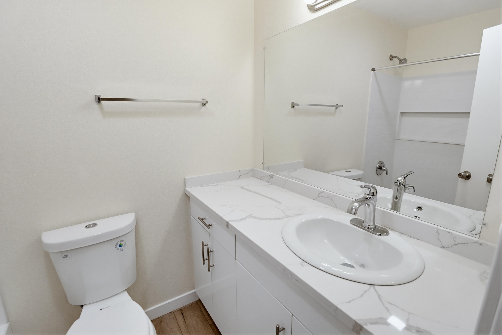 Virtual tour photo 27 of 34 for 3860 Helix St