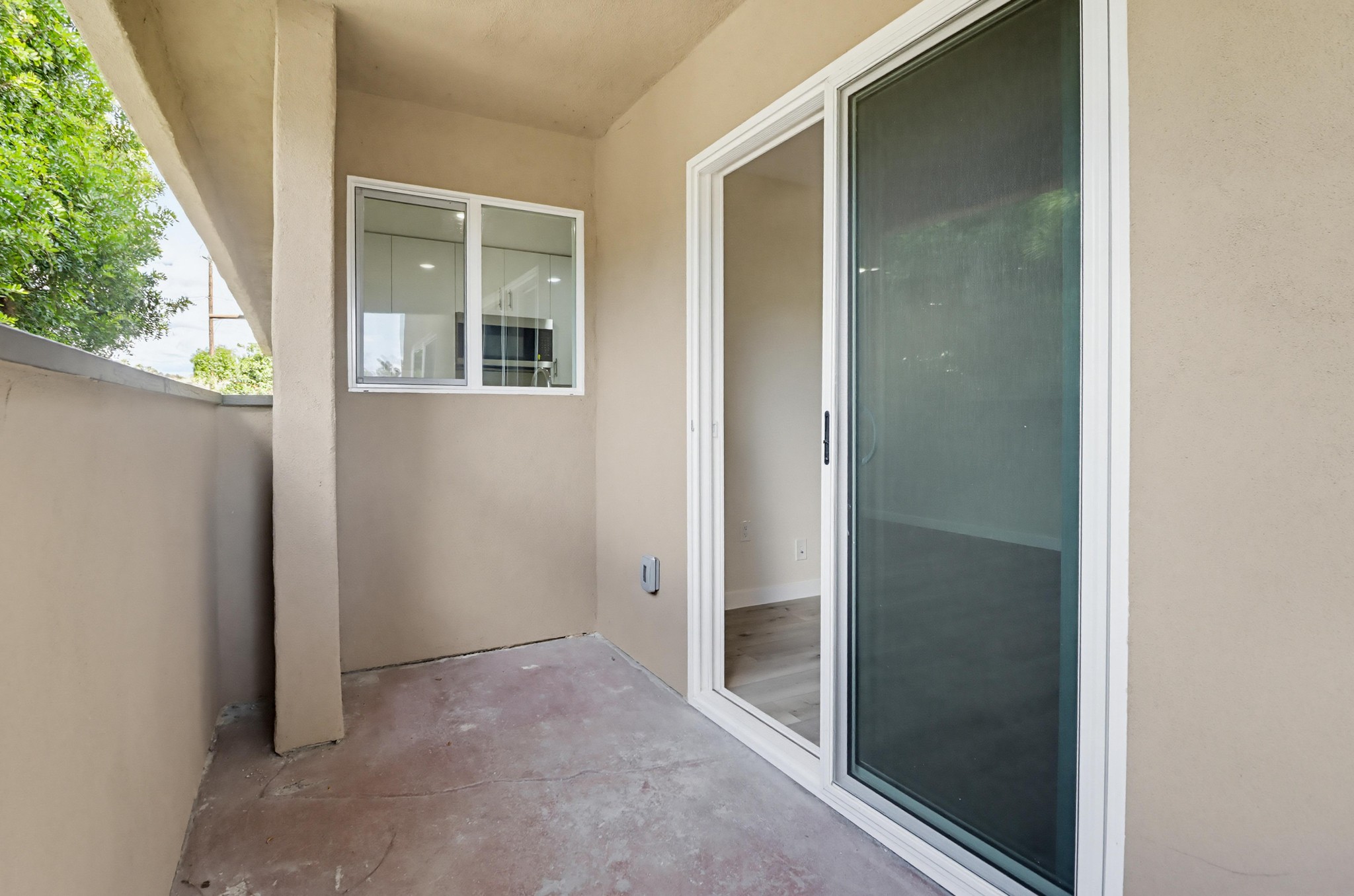 Virtual tour photo 30 of 34 for 3860 Helix St