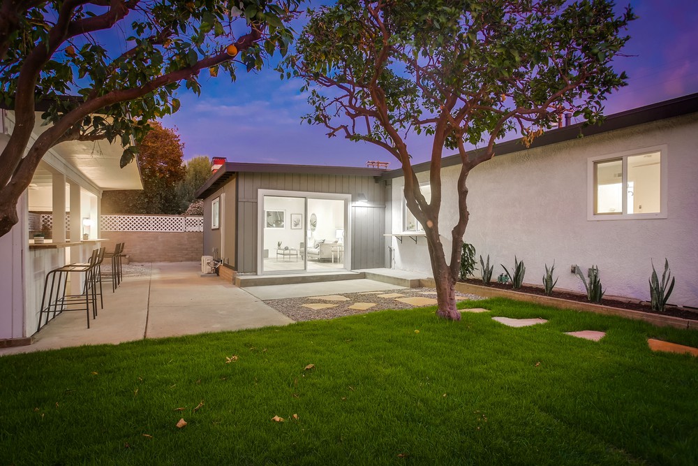 Virtual tour photo 9 of 72 for 3862 Martha St