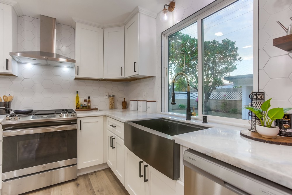 Virtual tour photo 27 of 72 for 3862 Martha St