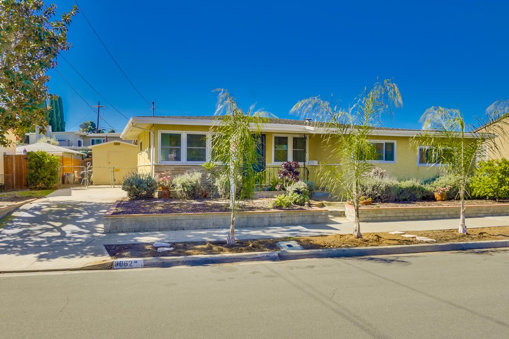 Virtual tour photo 3 of 54 for 3862 Tomahawk Lane