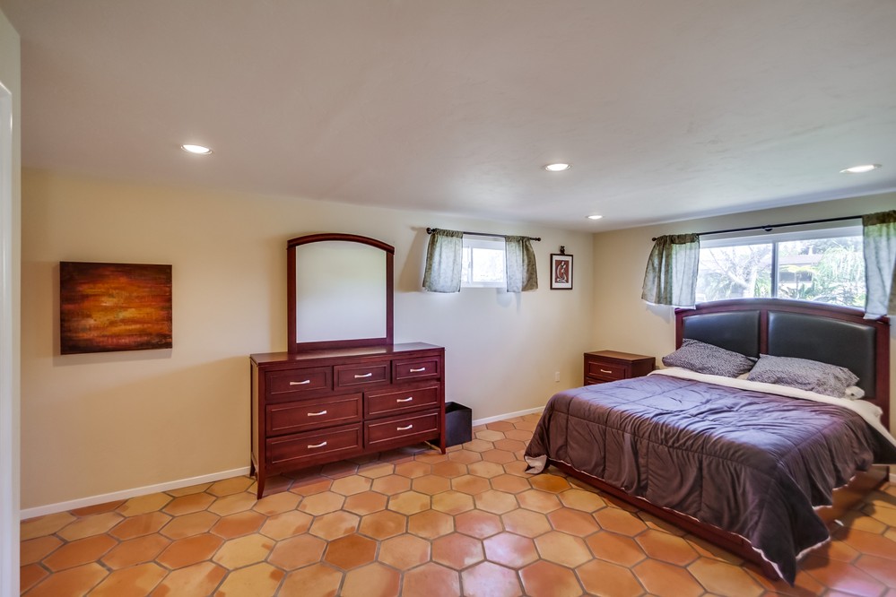 Virtual tour photo 22 of 54 for 3862 Tomahawk Lane