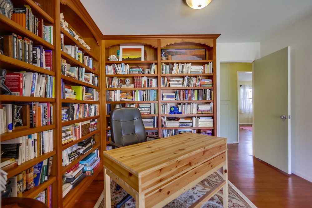 Virtual tour photo 32 of 54 for 3862 Tomahawk Lane