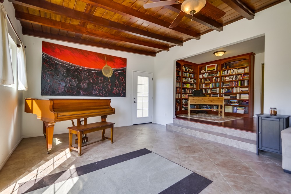 Virtual tour photo 36 of 54 for 3862 Tomahawk Lane