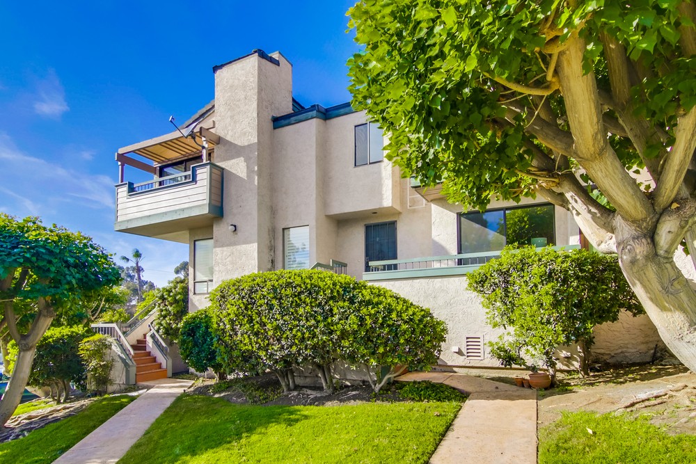 Virtual tour photo 6 of 71 for 3863 California St #2