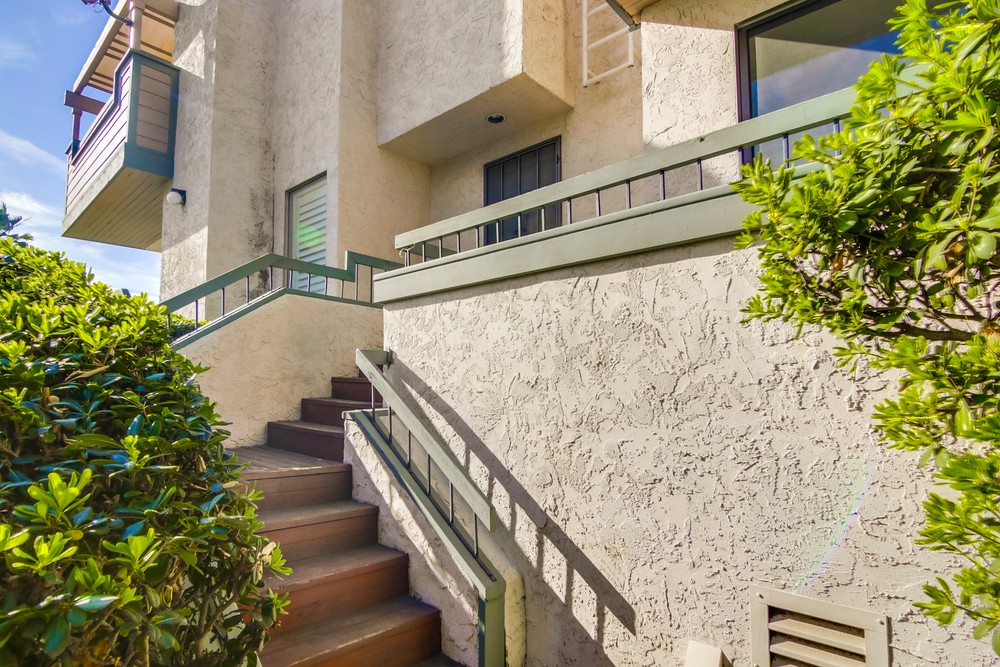 Virtual tour photo 7 of 71 for 3863 California St #2