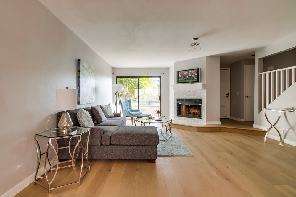 Virtual tour photo 19 of 71 for 3863 California St #2