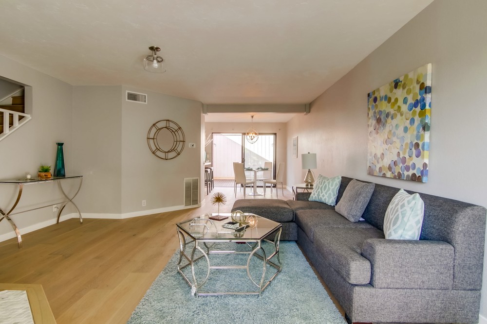 Virtual tour photo 22 of 71 for 3863 California St #2