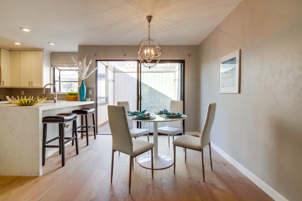 Virtual tour photo 25 of 71 for 3863 California St #2